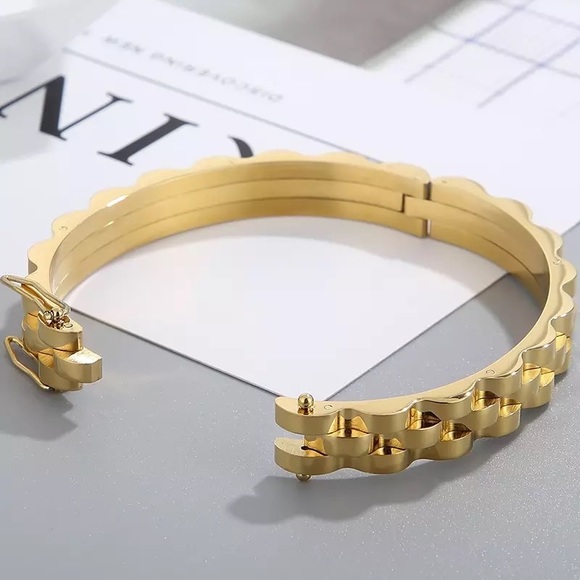 9mm Stainless Steel Cuff Bangle Unisex Bracelet - Picture 6 of 13